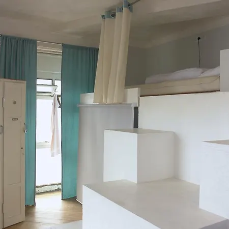 Ost-apotheke Hostal *