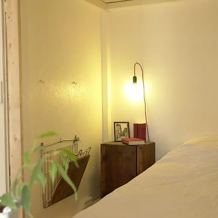 Ost-apotheke Hostal *